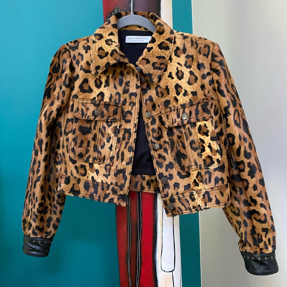 Philosophy by Lorenzo Serafini cropped animal print jacket. EUC